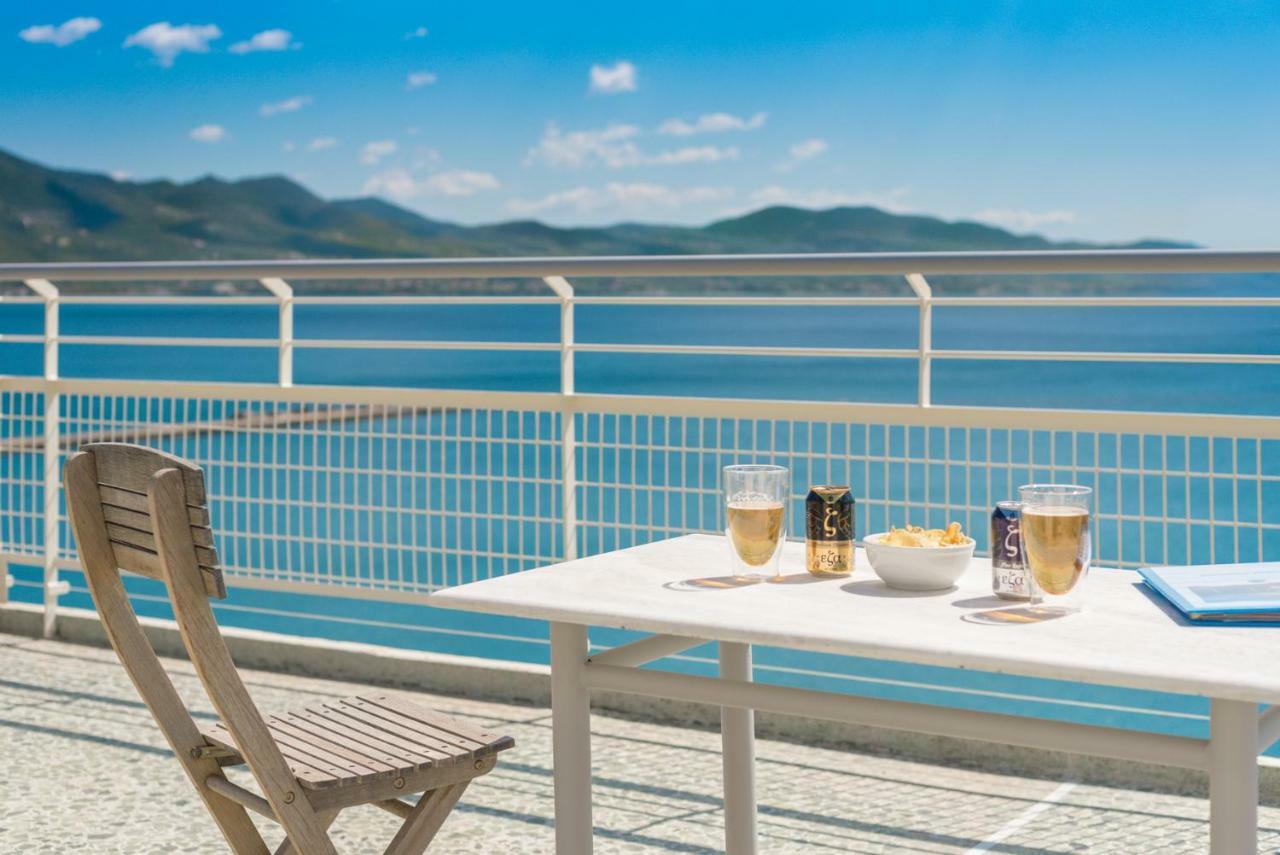 卡拉马塔Seafront Penthouse Leo公寓 外观 照片